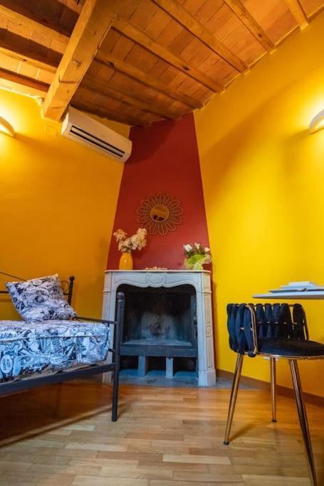 22 Home - Parcheggio Privato - Accogliente - Collegamento Sardegna E Corsica Livorno Dış mekan fotoğraf