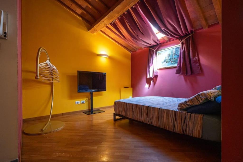 22 Home - Parcheggio Privato - Accogliente - Collegamento Sardegna E Corsica Livorno Dış mekan fotoğraf